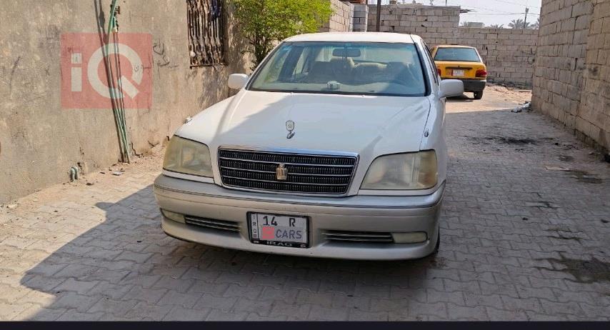 تويوتا كراون